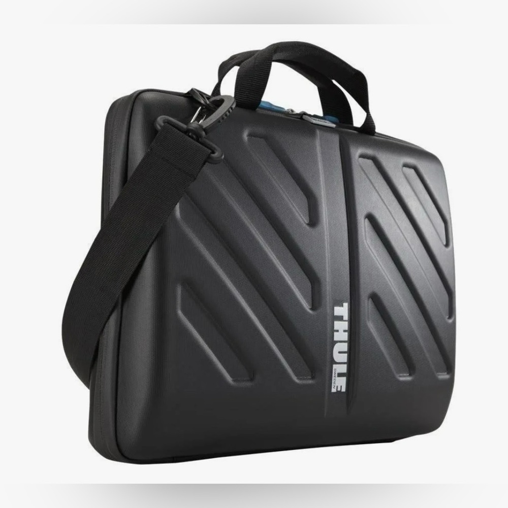Thule Attaché Laptop Case for 13” MacBook Pro/iPad